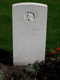Klagenfurt War Cemetery - De Jager, L J